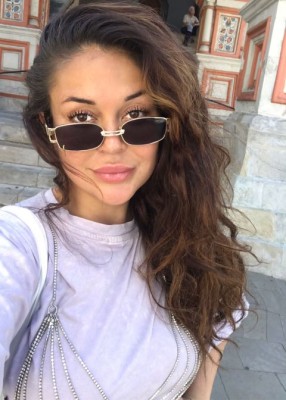 Проститутка Раинна